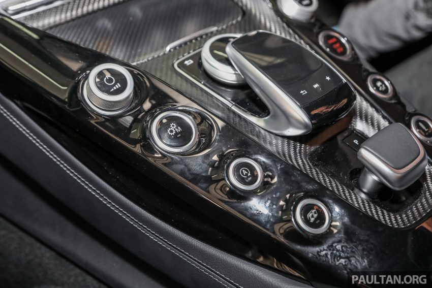 Mercedes-AMG GT R 本地上市，最低价格170万起。 47305
