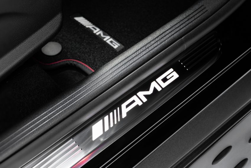 这样才够酷! Mercedes-Benz 发表 AMG 标志LED投影机! 48668