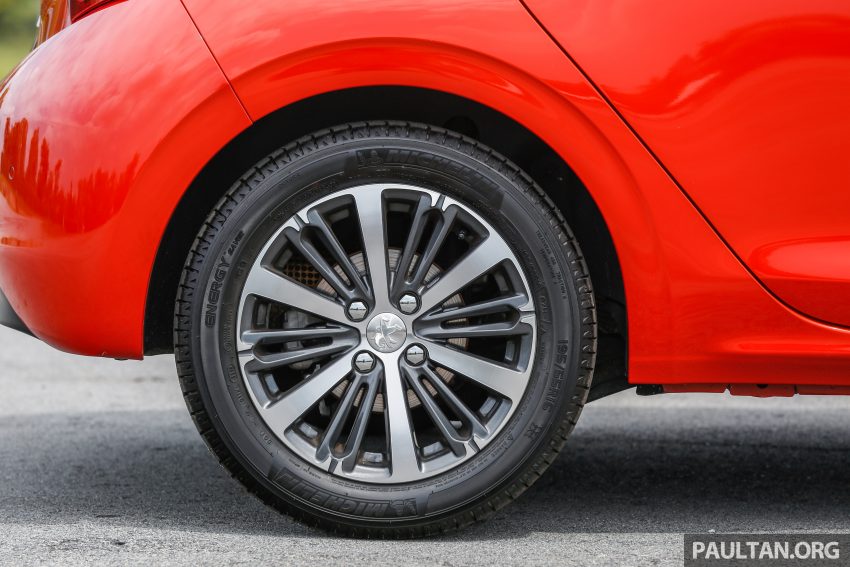 试驾：Peugeot 208 1.2 PureTech，乐趣与个性并存。 47439