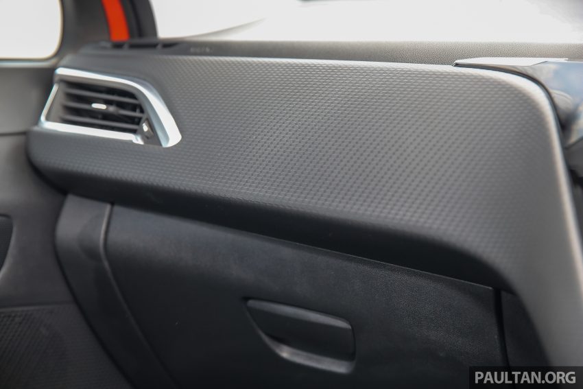 试驾：Peugeot 208 1.2 PureTech，乐趣与个性并存。 47461