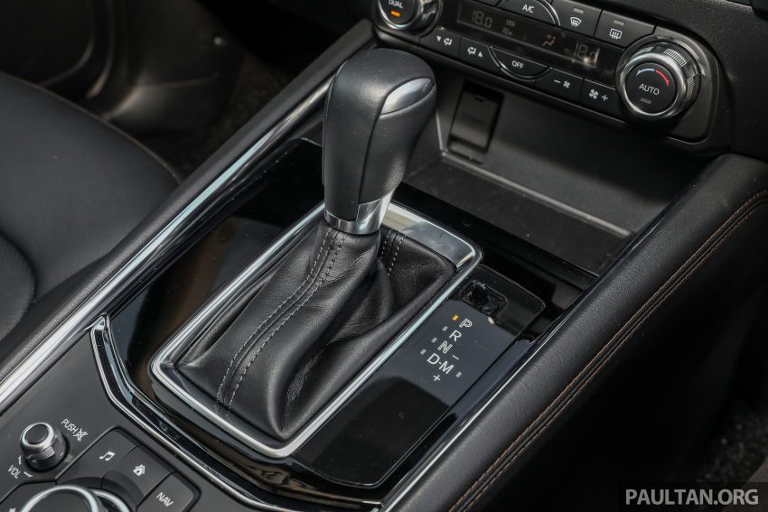 图集：Mazda CX-5 2.0 GL SkyActiv-G 2WD 与 2.2 GLS SkyActiv-D AWD, 两组实车照, 让你对比两个版本的差异。 52464