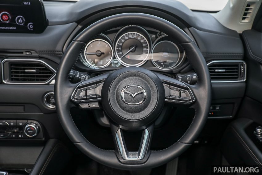 图集：Mazda CX-5 2.0 GL SkyActiv-G 2WD 与 2.2 GLS SkyActiv-D AWD, 两组实车照, 让你对比两个版本的差异。 52457