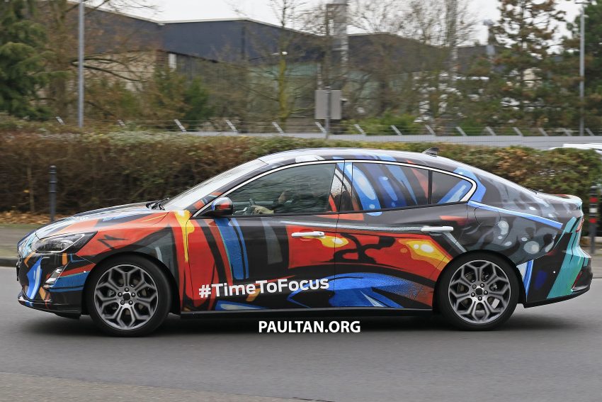 原厂发布全新 Ford Focus 首张预告图，明年正式面世。 52318