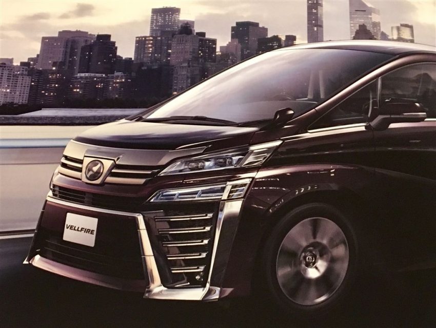 日本 Toyota Vellfire 小改款宣传册曝光，更多镀铬饰条！ 51932