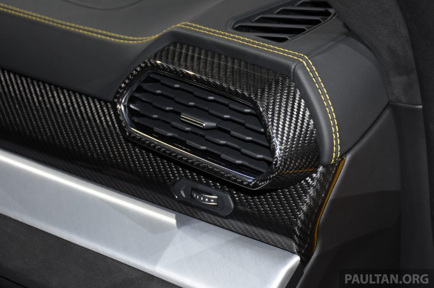 最强SUV, 超级跑旅 Lamborghini Urus 发布, 3.6秒破百！ 51084