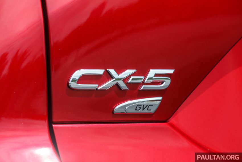 图集：Mazda CX-5 2.0 GL SkyActiv-G 2WD 与 2.2 GLS SkyActiv-D AWD, 两组实车照, 让你对比两个版本的差异。 52384