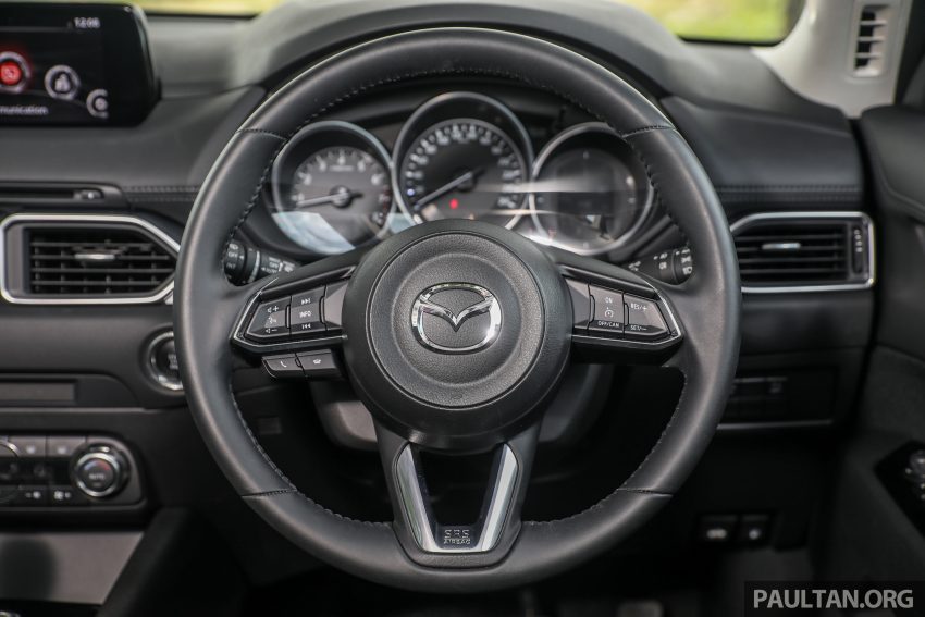 图集：Mazda CX-5 2.0 GL SkyActiv-G 2WD 与 2.2 GLS SkyActiv-D AWD, 两组实车照, 让你对比两个版本的差异。 52391