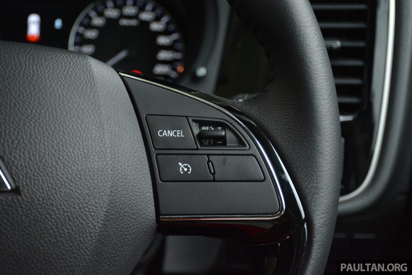 试驾：Mitsubishi Outlander 2.0L 4WD，可家用可越野！ 52755