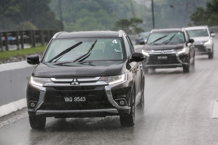 试驾：Mitsubishi Outlander 2.0L 4WD，可家用可越野！ 52691