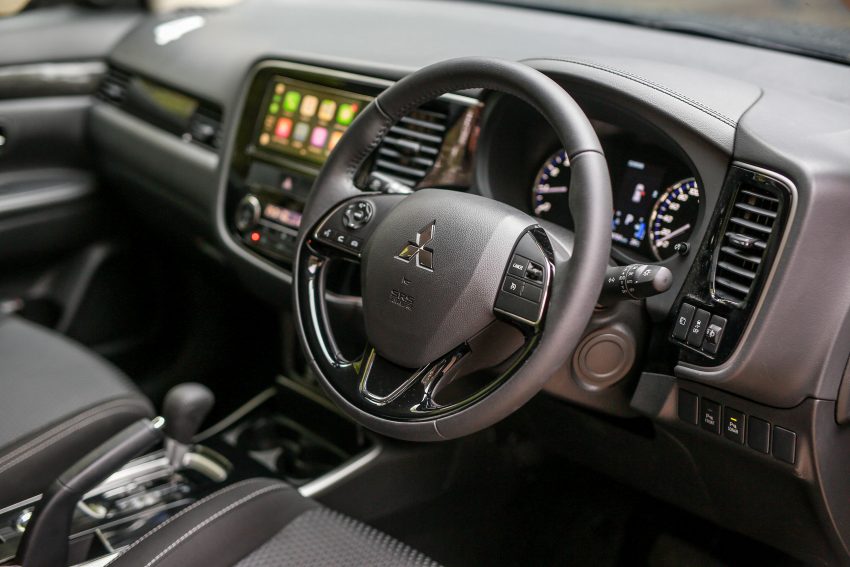 试驾：Mitsubishi Outlander 2.0L 4WD，可家用可越野！ 52695