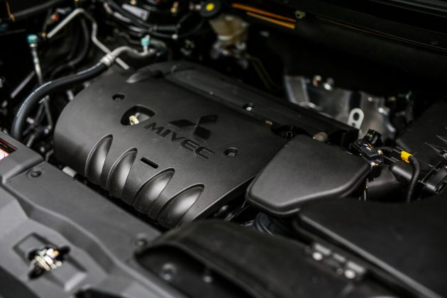 试驾：Mitsubishi Outlander 2.0L 4WD，可家用可越野！