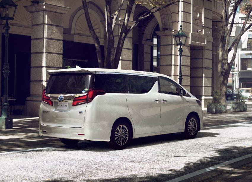 日本发布小改款 Toyota Alphard 与 Vellfire，搭载全新 3.5L V6 自然进气引擎，8AT变速箱，油耗表现更优秀！ 52206