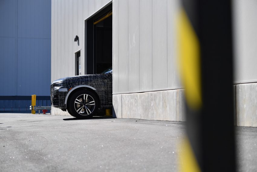 原厂释出 BMW X7 准量产版生产线官图，预计明年发表！ 52076