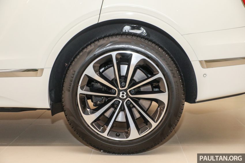 Bentley Bentayga 登陆大马, 极致豪华SUV, 开价200万起 55501