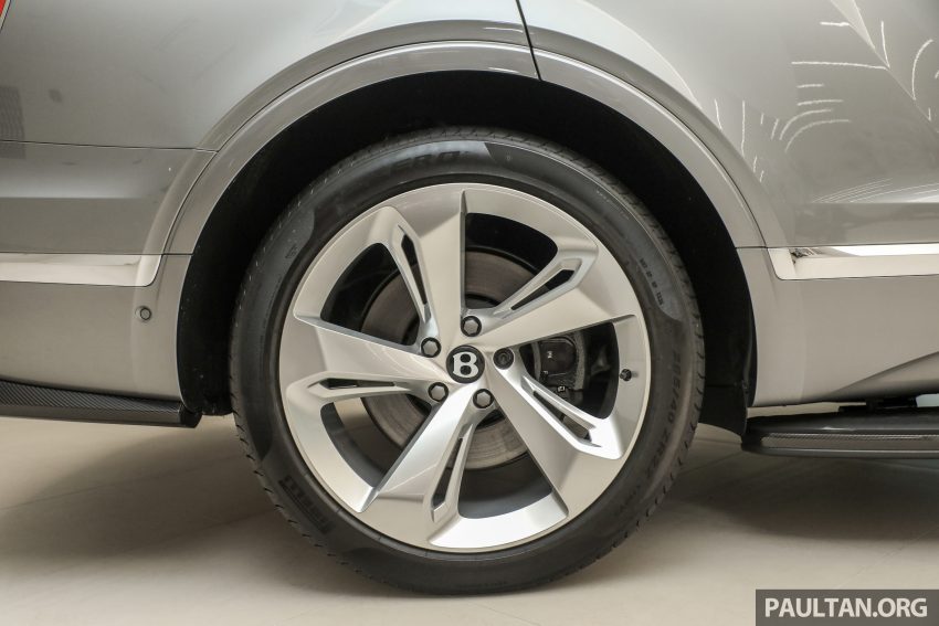 Bentley Bentayga 登陆大马, 极致豪华SUV, 开价200万起 55527