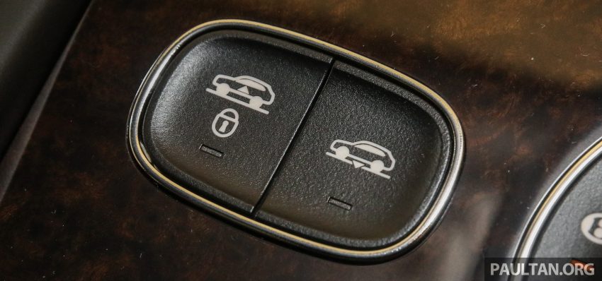 Bentley Bentayga 登陆大马, 极致豪华SUV, 开价200万起 55590