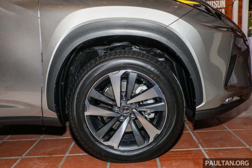 原厂预览 Lexus RX 350L 与 NX 300 小改款, 售价31.2万起 56889