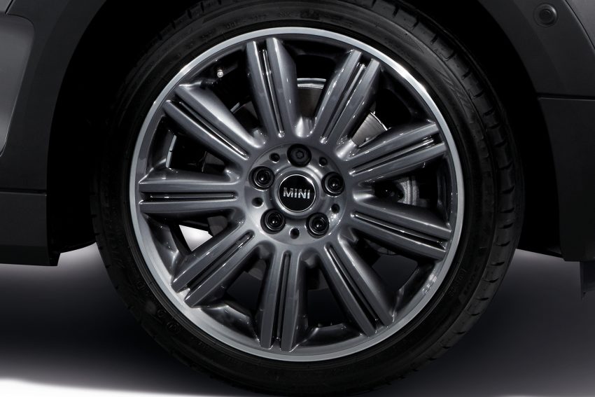 MINI Clubman Sterling Edition 限量40辆开售, RM269K。 53423