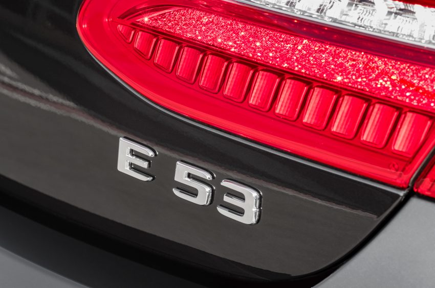 Mercedes-AMG 53 系列现身美国底特律车展，采用轻型混合动力系统，3.0L 直六涡轮引擎+发电机马达，三车型首发 55298