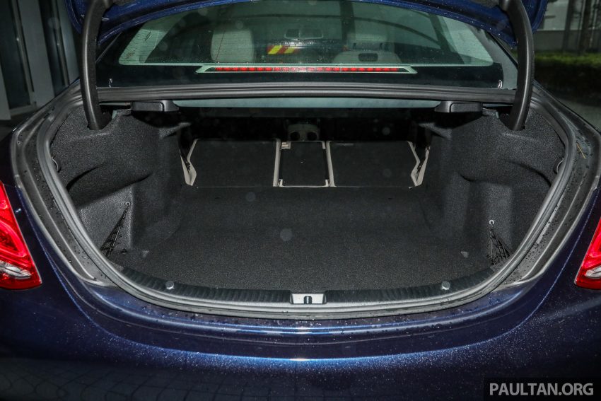 图集: W205 Mercedes-Benz C180 Avantgarde 小升级, 获 9G-Tronic 变速箱、新轮圈、倒车摄像镜头, 售RM 228K！ 54126