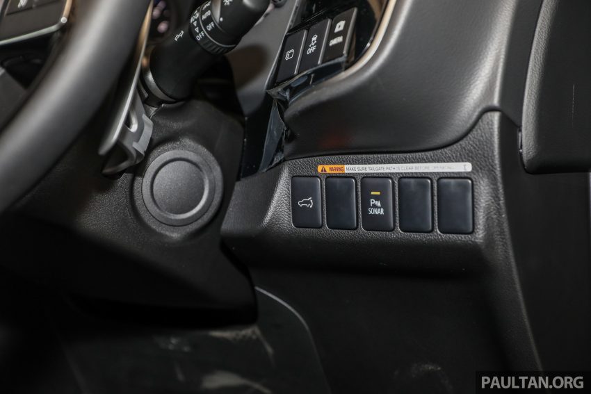 图集：2018 Mitsubishi Outlander 2.4 4WD 本地组装！ 54889