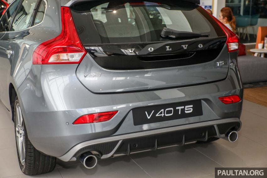 图集：Volvo V40 T5 R-Design 外观套件，售RM 180,888 56525