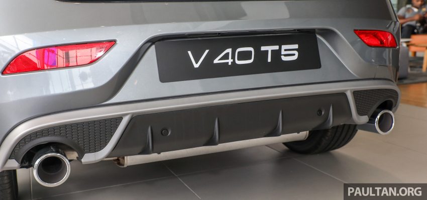 图集：Volvo V40 T5 R-Design 外观套件，售RM 180,888 56530