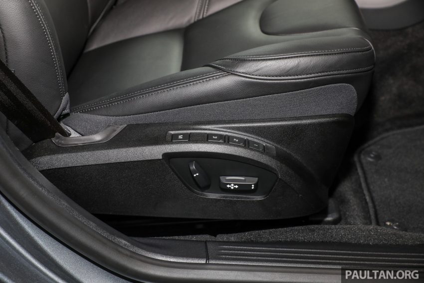 图集：Volvo V40 T5 R-Design 外观套件，售RM 180,888 56560