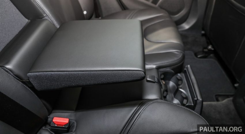 图集：Volvo V40 T5 R-Design 外观套件，售RM 180,888 56566