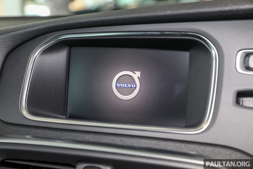图集：Volvo V40 T5 R-Design 外观套件，售RM 180,888 56544