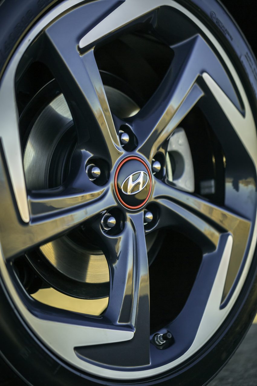 全新 Hyundai Veloster 与 Veloster N 在底特律车展面世！ 55040