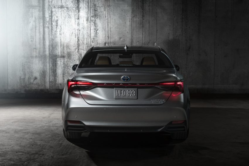 北美旗舰房车, 全新 2019 Toyota Avalon 底特律车展首发! 55133