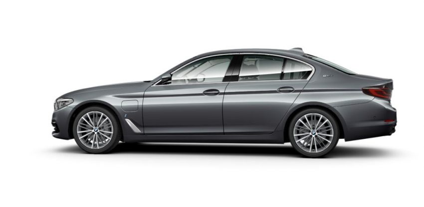 油电版5系列，BMW 530e Sport 本地上市，售价34.4万。 55860