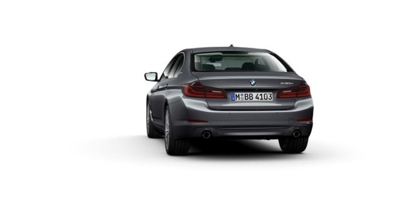 油电版5系列，BMW 530e Sport 本地上市，售价34.4万。 55867
