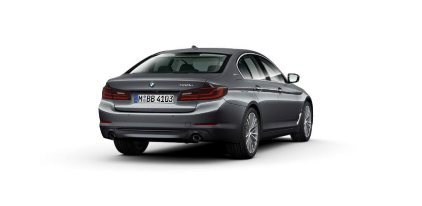 油电版5系列，BMW 530e Sport 本地上市，售价34.4万。 55870