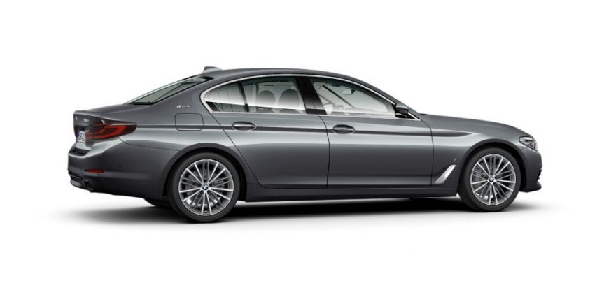 油电版5系列，BMW 530e Sport 本地上市，售价34.4万。 55875