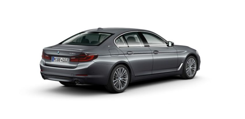 油电版5系列，BMW 530e Sport 本地上市，售价34.4万。 55903