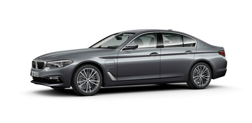 油电版5系列，BMW 530e Sport 本地上市，售价34.4万。 55856