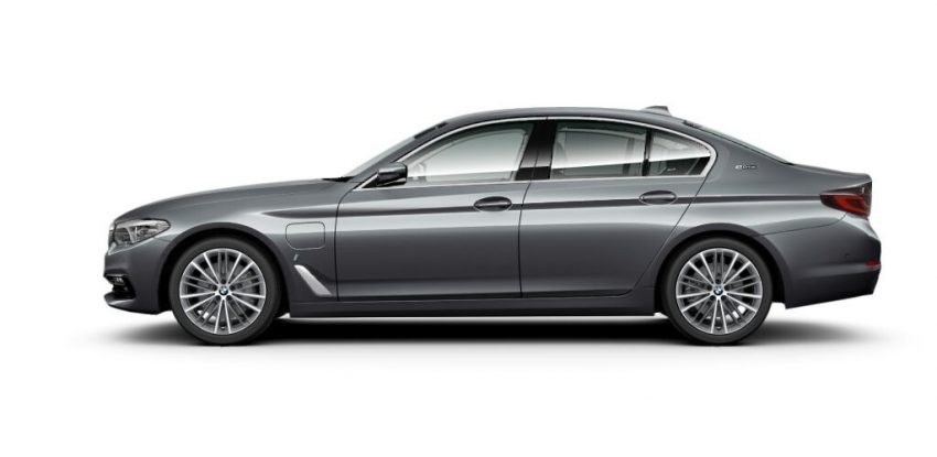 油电版5系列，BMW 530e Sport 本地上市，售价34.4万。 55859