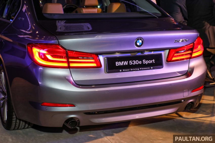 油电版5系列，BMW 530e Sport 本地上市，售价34.4万。 56172