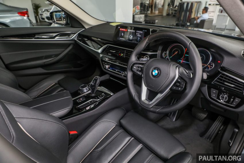 图集: BMW 530e iPerformance 与 530i M Sport 真车实拍 56795