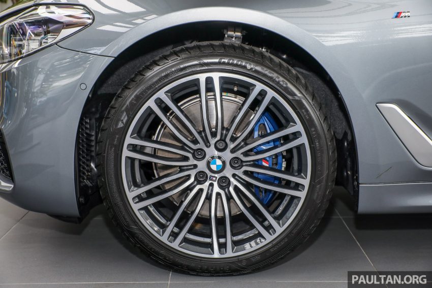 图集: BMW 530e iPerformance 与 530i M Sport 真车实拍 56745