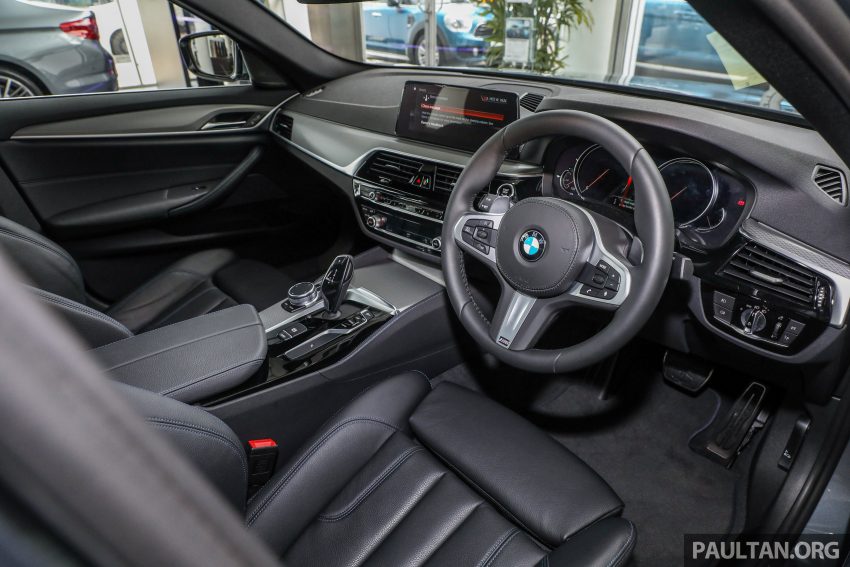 图集: BMW 530e iPerformance 与 530i M Sport 真车实拍 56755
