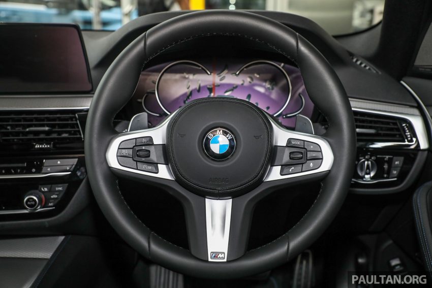 图集: BMW 530e iPerformance 与 530i M Sport 真车实拍 56756