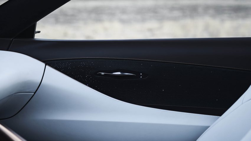 Lexus LF-1 Limitless 概念SUV发布，预计2025年量产。 55232