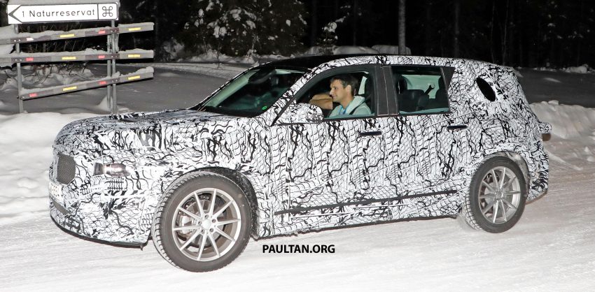 谍照：全新 Mercedes-Benz GLB 进行雪地测试被捕获！ 54062