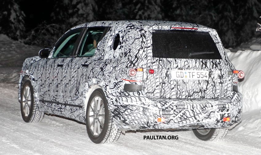 谍照：全新 Mercedes-Benz GLB 进行雪地测试被捕获！ 54063