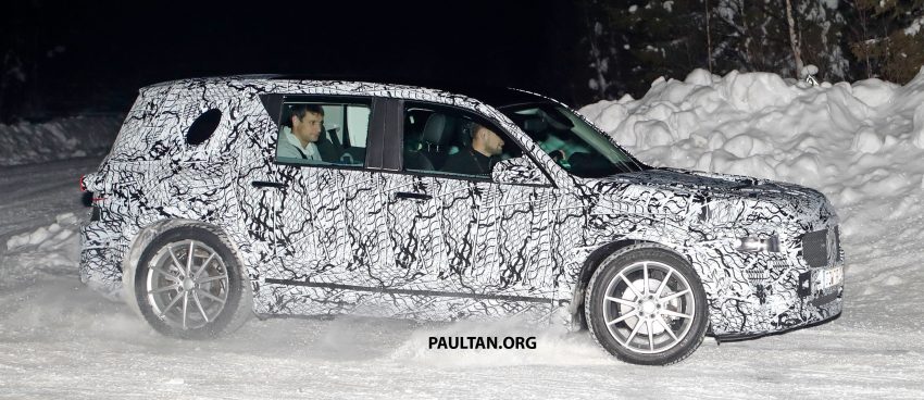 谍照：全新 Mercedes-Benz GLB 进行雪地测试被捕获！ 54067