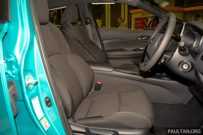 新加坡正式发布 Toyota C-HR，1.2L涡轮引擎，配备满满 55662
