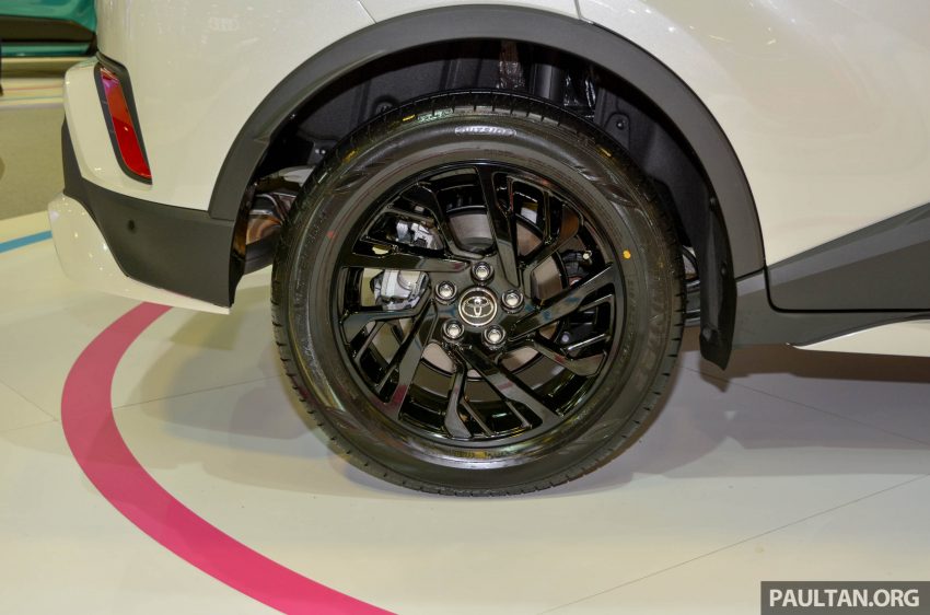 新加坡正式发布 Toyota C-HR，1.2L涡轮引擎，配备满满 55673